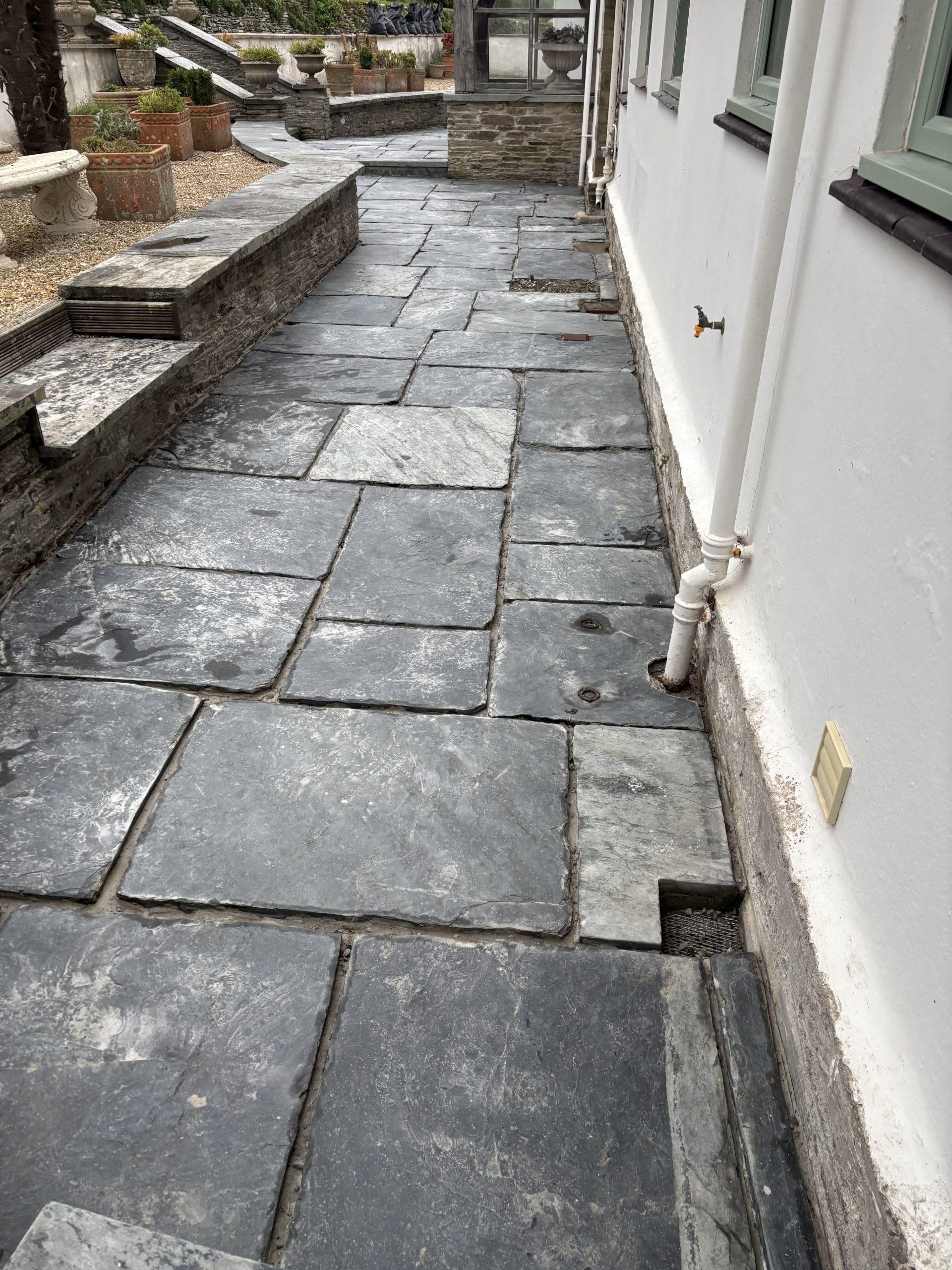 Paving joint Preparation for repointing