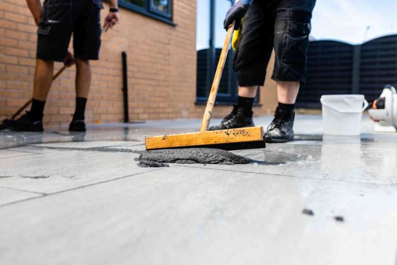 Best grout for porcelain slabs – epoxy grout on outdoor porcelain paving